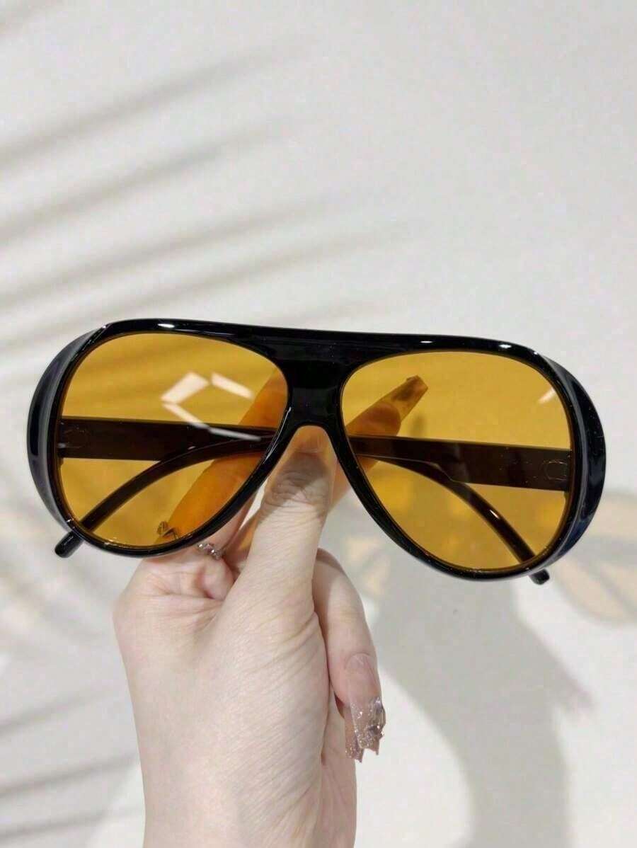 1 Piece Brand New Retro Design - đánh giá và giá Street Fashion Brand